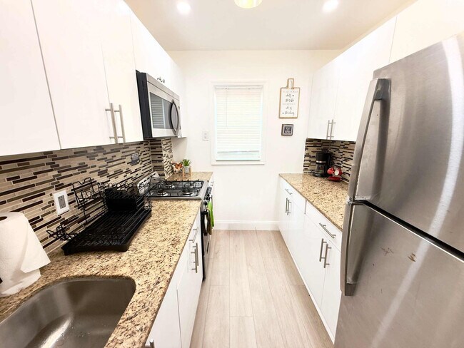 Foto del edificio - 324 Van Buren St