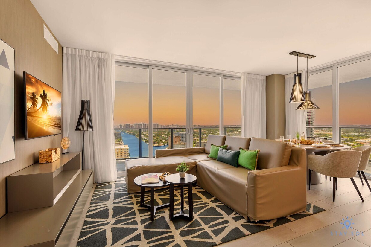Foto principal - 4010 S Ocean Dr