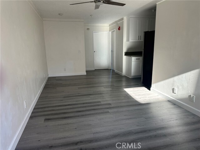 Building Photo - 1758 N Kingsley Dr