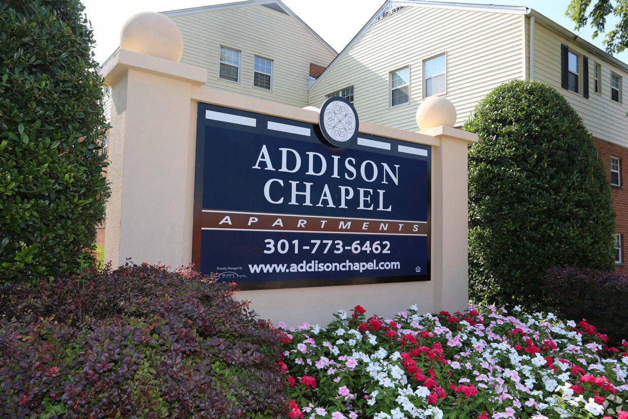 ¡Bienvenido a casa! - Addison Chapel