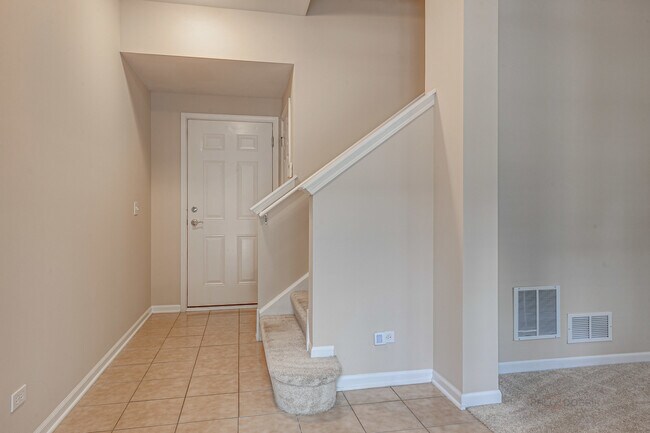 Foto del edificio - 726 Summit Ln