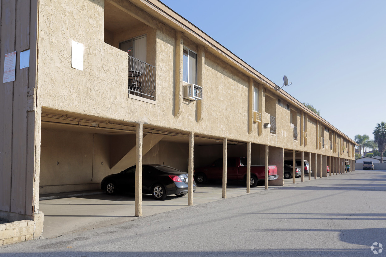 Foto del edificio - 14812 Gridley Rd