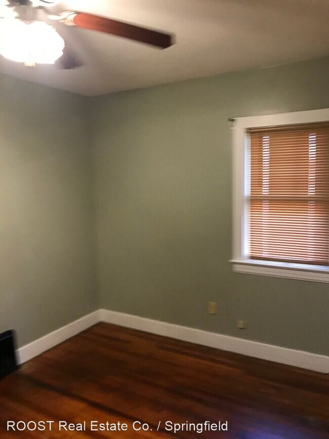 Foto del edificio - 1 br, 1 bath House - 719 1/2 Rice St