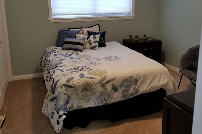 Bedroom 1 - 108 Camberley Pl