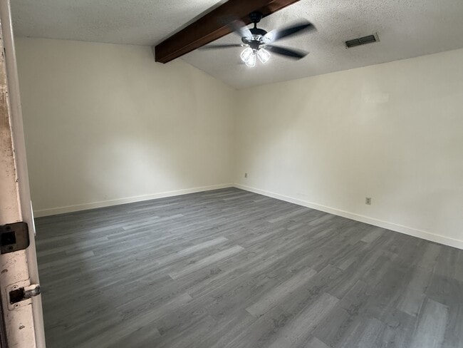 Building Photo - 414 Alford Dr
