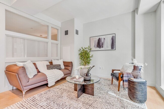 Foto del edificio - 135 Seaport Blvd