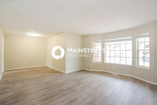 Building Photo - 3 Bedroom Pet-Friendly Home in OKLAHOMA CITY, OK with Main Street Renewal