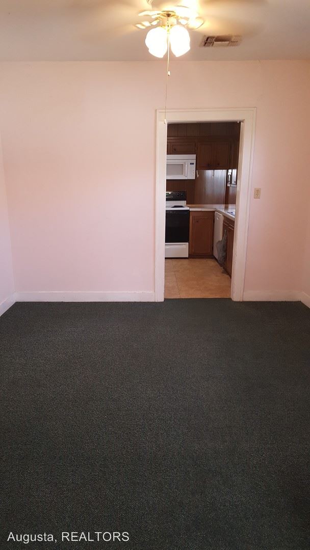 Foto del edificio - 1150 Elm St