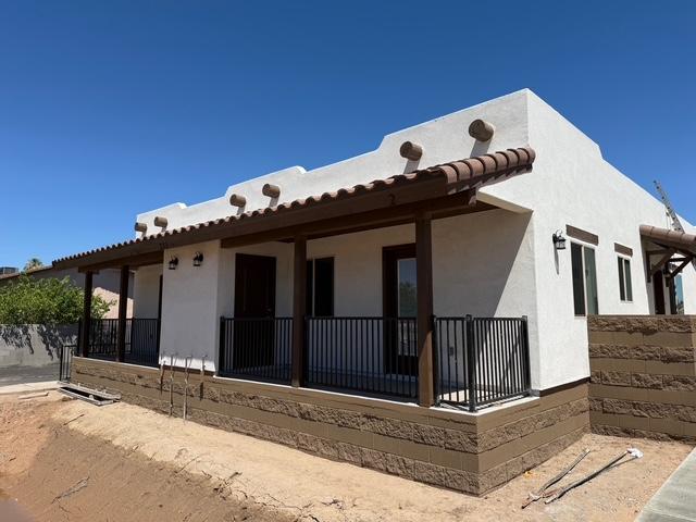Building Photo - 271 S Avenue A