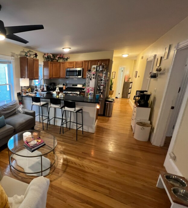 Foto del edificio - 42 Gorham St