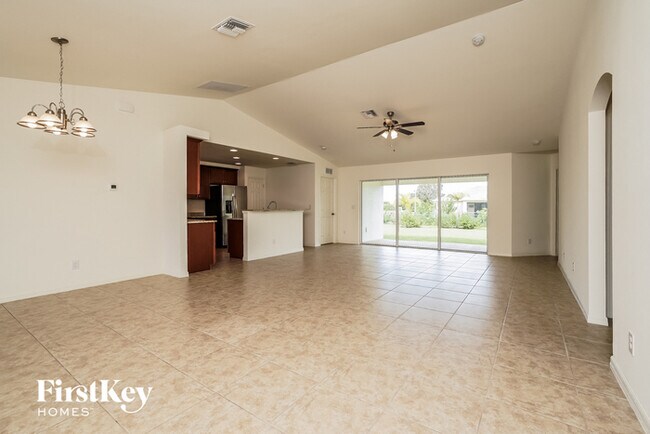 Foto del edificio - 1009 NW 15th Terrace