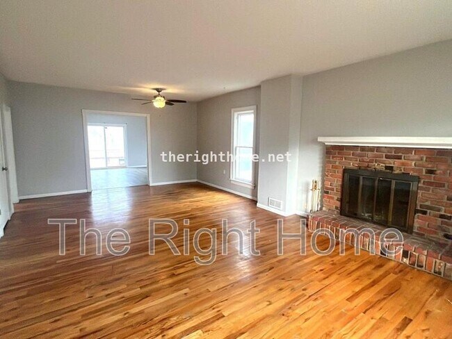 Foto del edificio - 840 E 6th St