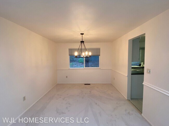 Foto del edificio - 4 br, 2.5 bath House - 13414 79th Place NE