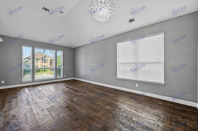 Building Photo - Stunning 4/3.5 Home in Dallas!