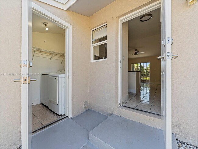 Building Photo - 20875 Grouper Dr