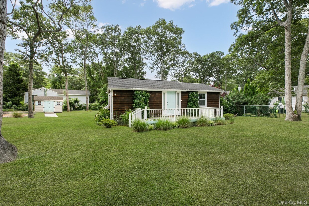 Foto principal - 61 Squires Ave
