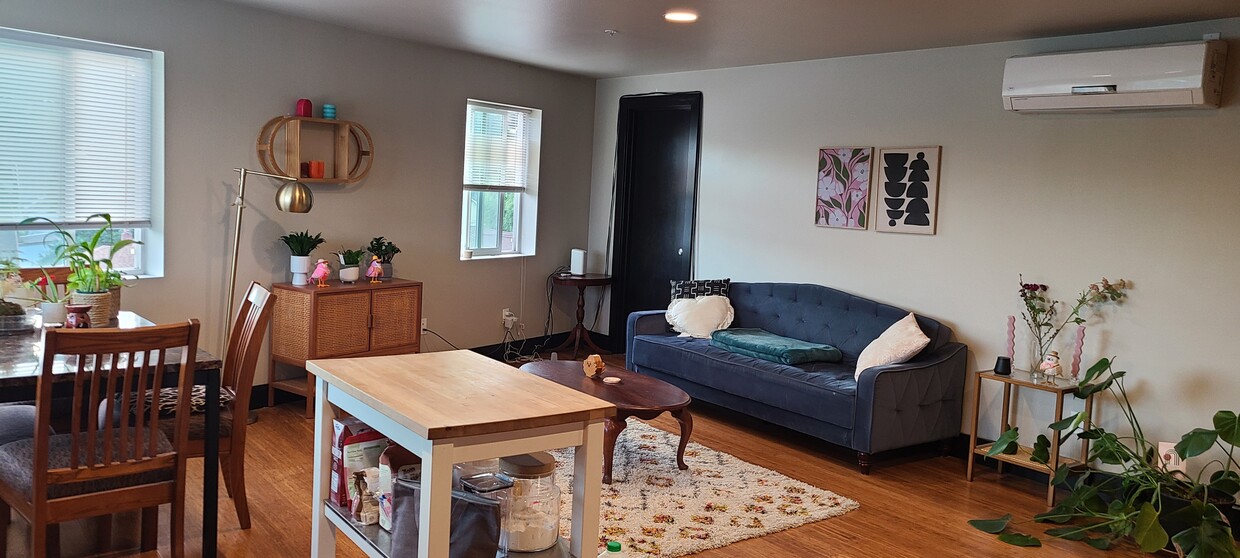Foto principal - 5308 Martin Luther King Jr Way S