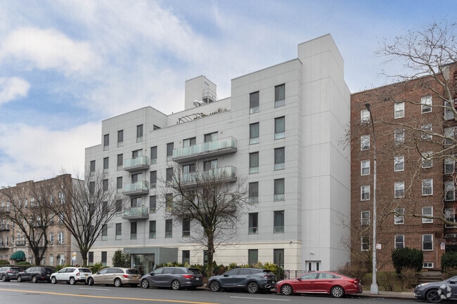 Bay Vista Condominiums