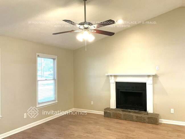 Building Photo - 3156 Fescue Cir