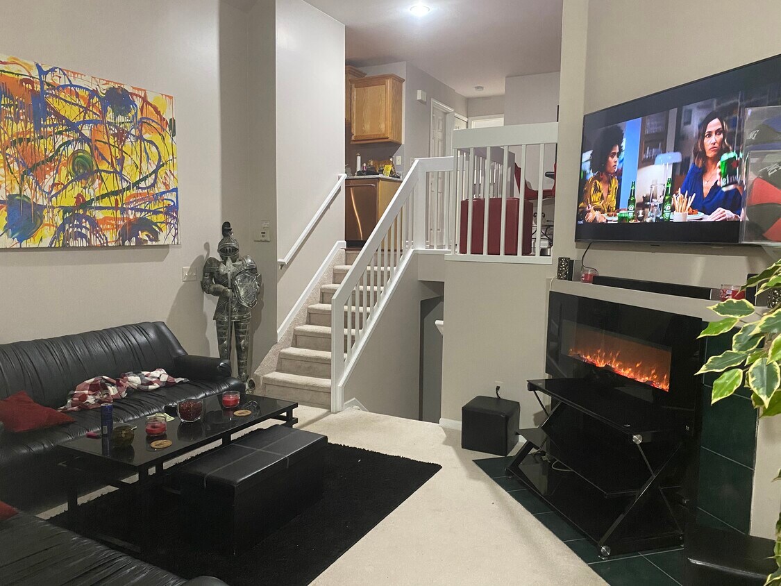 1449 Chesapeake Unit 1449, Royal Oak, MI 48067 Condo for Rent in