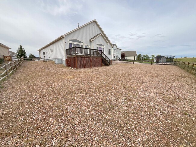 Foto del edificio - 12354 Pine Valley Cir