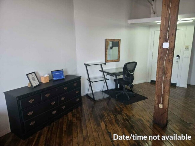 Foto del edificio - 227 Iron St