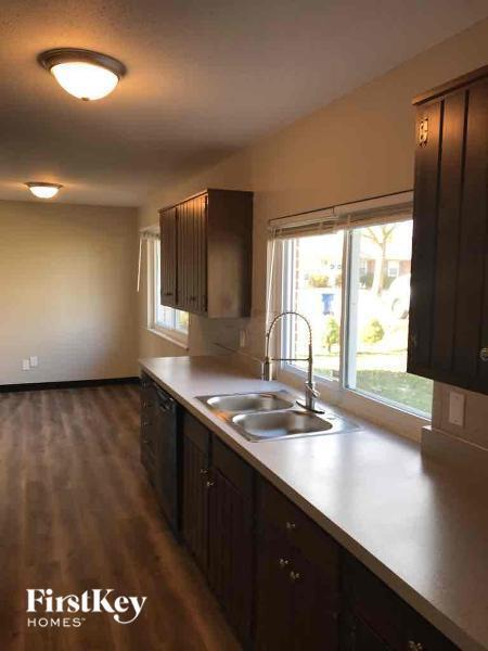 Building Photo - 2545 Cripple Creek Dr