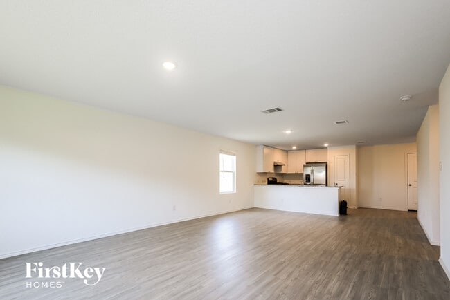 Building Photo - 1711 Morse Way