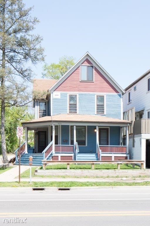 Primary Photo - 723 Packard St