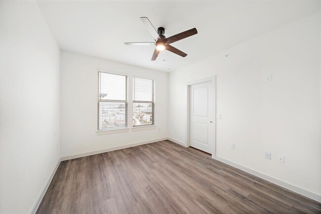 Building Photo - 5550 Dancy Rd