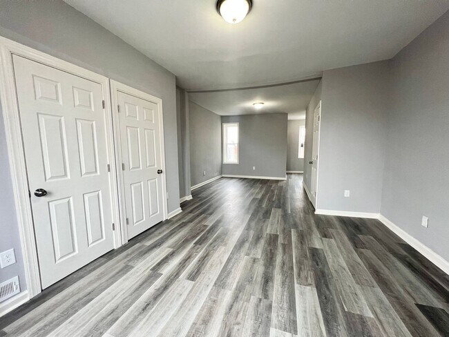 Building Photo - Anika Homes 4 Bedroom