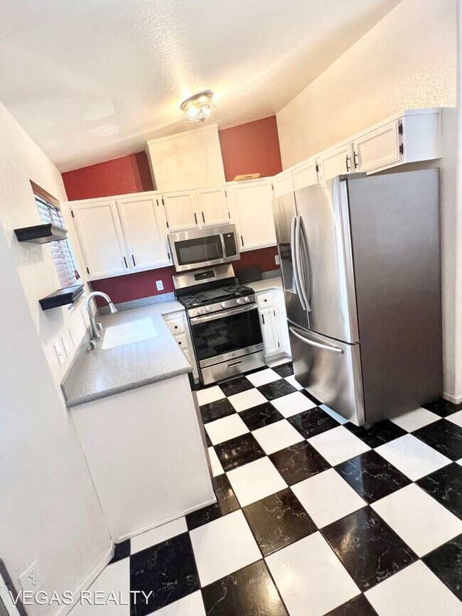 Building Photo - 3 br, 2 bath House - 8116 Cimarron Ridge Dr