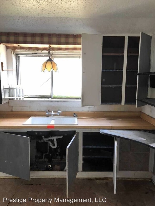 Foto del edificio - 2 br, 1 bath House - 527 S Chickasaw Ave