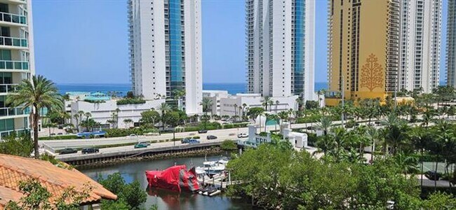 Building Photo - 200 Sunny Isles Blvd