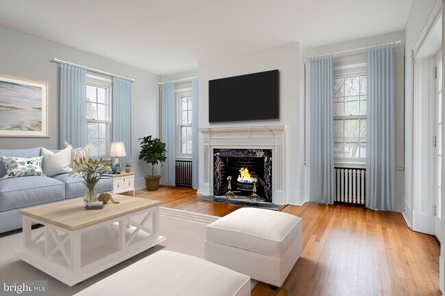 Building Photo - 6 Bed / 4.5 Bath - Historic Estate Home - ...