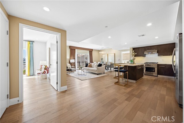 Foto del edificio - 2939 Leeward Ave