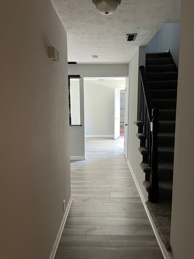 Foto del edificio - 1263 Joy Ct