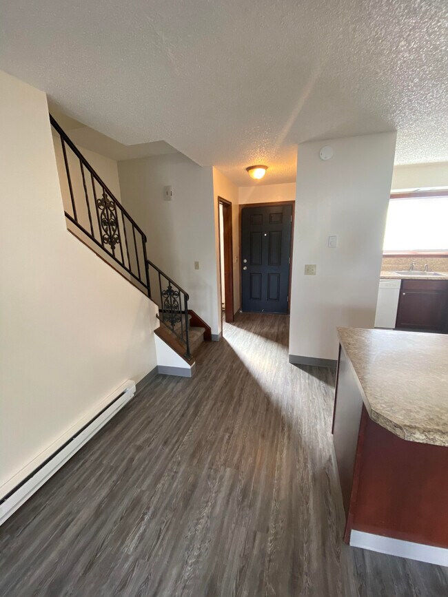 Foto del edificio - 5989 SE Harmony Rd