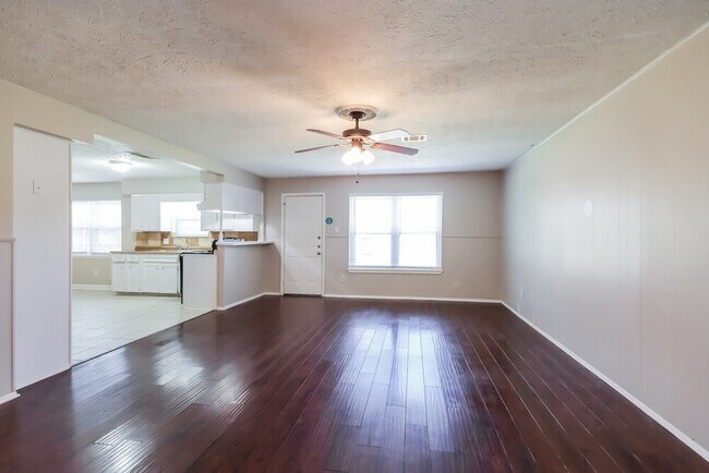 Foto del edificio - 502 Hildred Ave