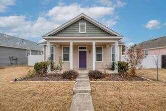 Building Photo - 338 Newberry Tr