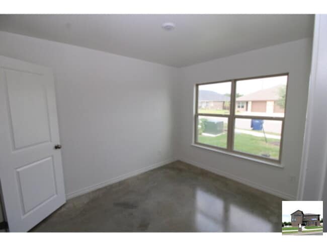 Building Photo - 514-B Lost Trail Copperas Cove, Tx 76522