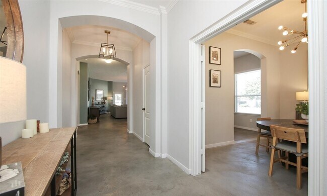 Building Photo - 12802 Magnolia Arbor Ct