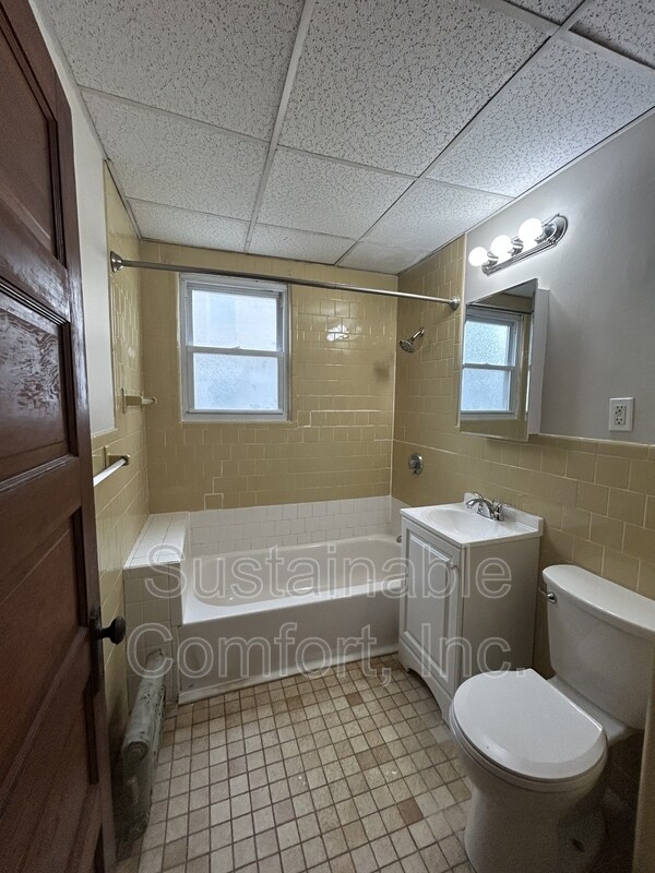 Foto del edificio - 34 Puritan Ave