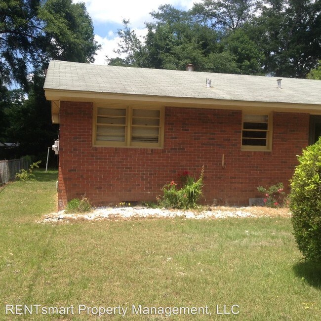 Building Photo - 3 br, 2 bath House - 1617 Celia Drive