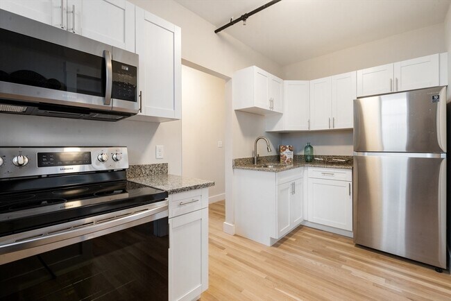 Foto del edificio - 40 Butler Rd