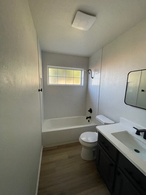 Foto del edificio - 908 NW 12th St