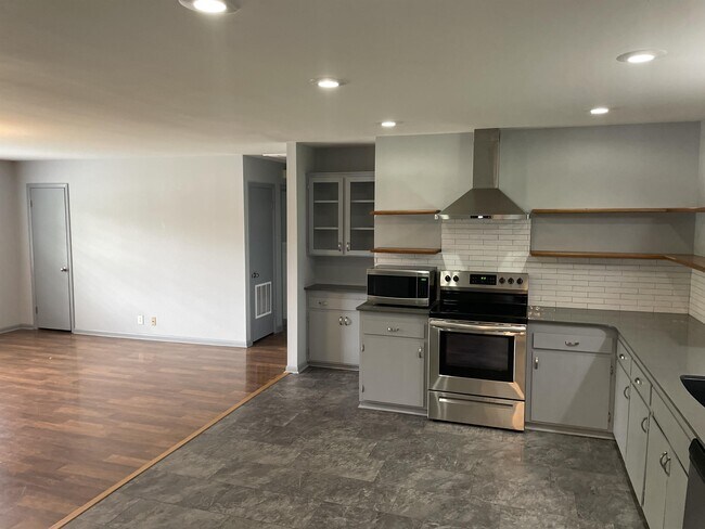 Foto del edificio - 902 NW 11th St