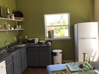 Building Photo - Ashland Loft