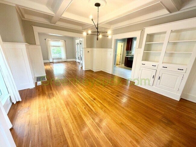 Foto del edificio - 4320 SE Holgate Blvd