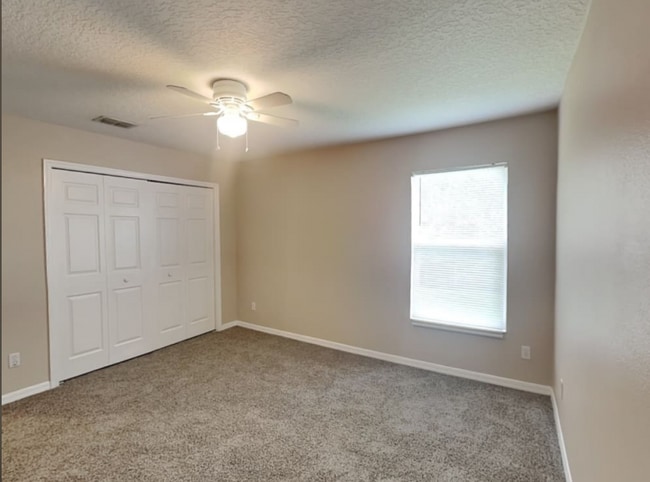 Building Photo - 88 Windrose Dr